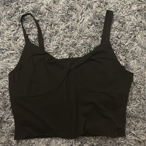 Black cropped tank top with front twist